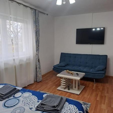 דירות בראשוב Garsoniera Bia מראה חיצוני תמונה